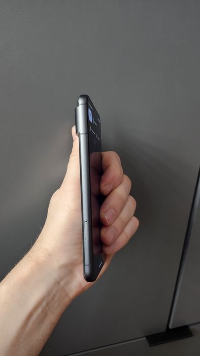 Продам Google Pixel 8 128 GB Obsidian