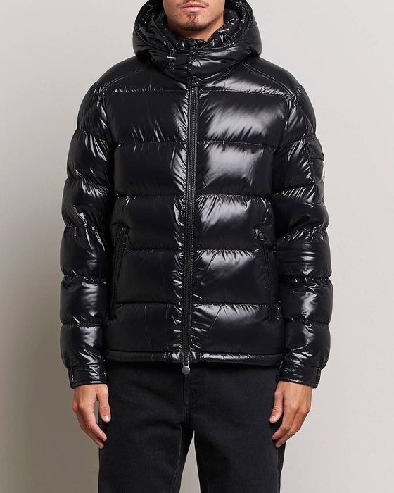 Пуховик  Moncler