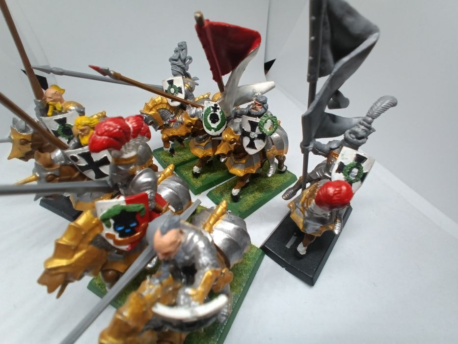 8x Knight Empire Warhammer FB The Old World