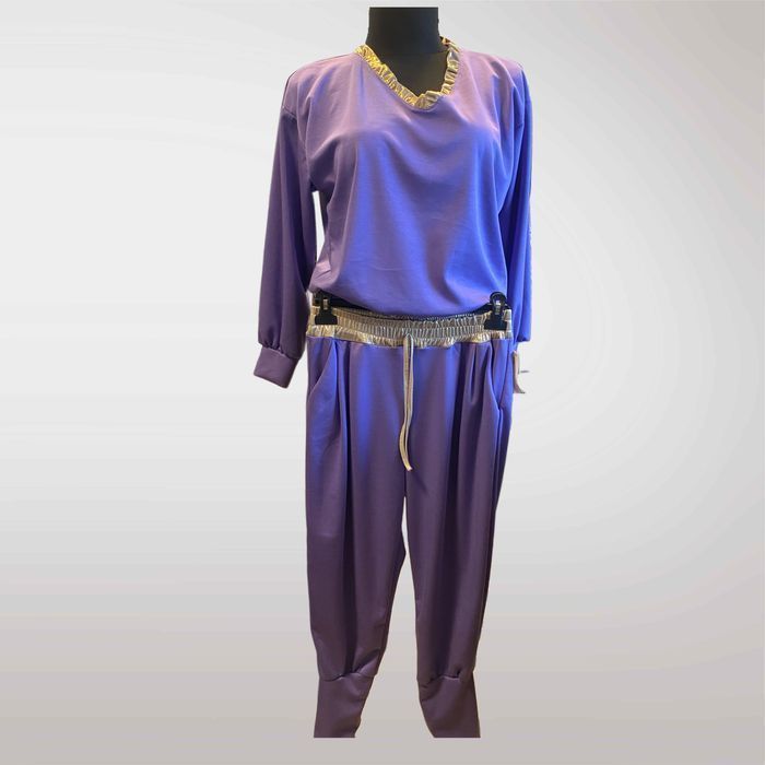 Komplet Dres Masełko z Metalicznym Wykończeniem Fioletowy