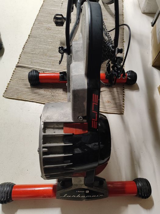 Smart trainer Elite turbo muin