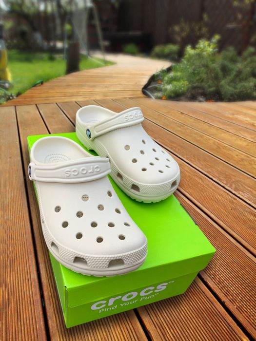 Крокси Crocs Classic беж, коробка 37 38 39 коробка + джиби