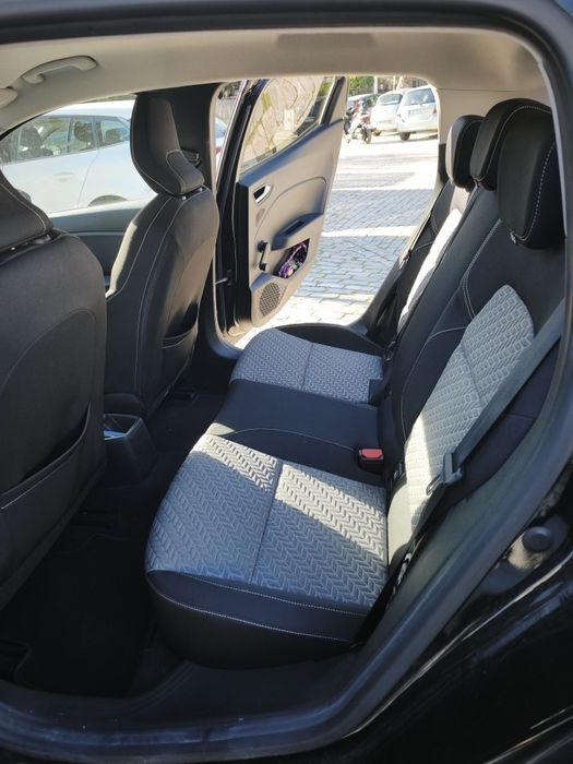 Vende-se Renault Clio 2021 - GPL/Gasolina