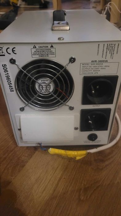 Stabilizator napięcia VOLT Polska AVR-3000VA