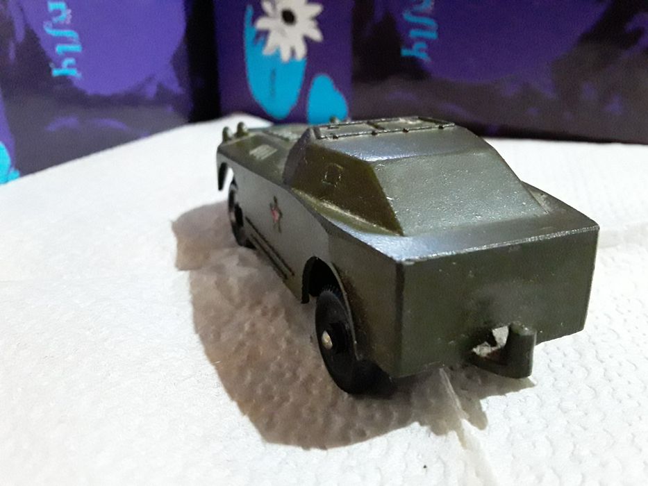 Модель бронеавтомобіля "БРДМ-1"