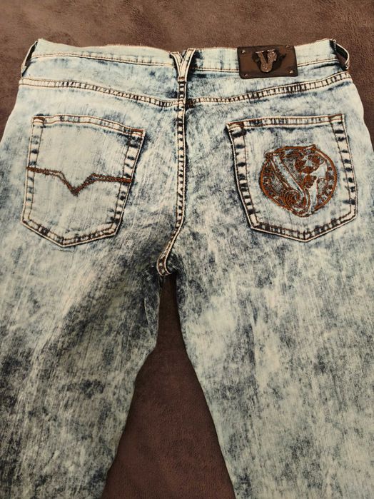 Jeansy Versace acid wash