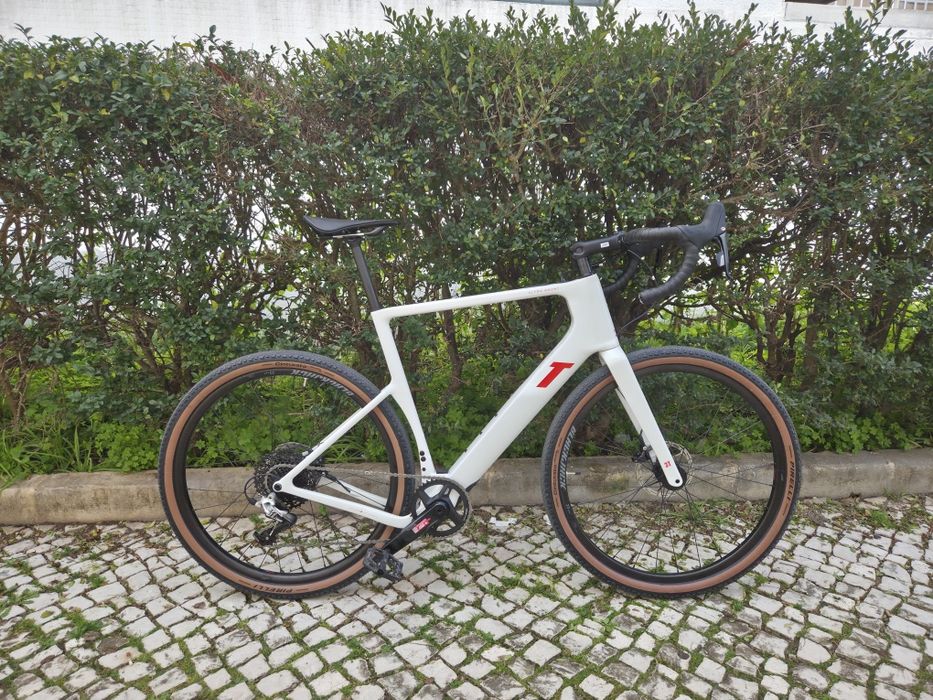 3T ultra boost Sram Rival 11s - NOVA E-gravel