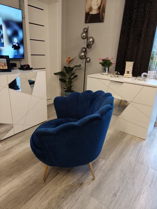 Fotel  granatowy