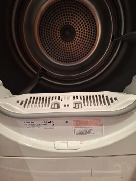 Máquina secar roupa Electrolux