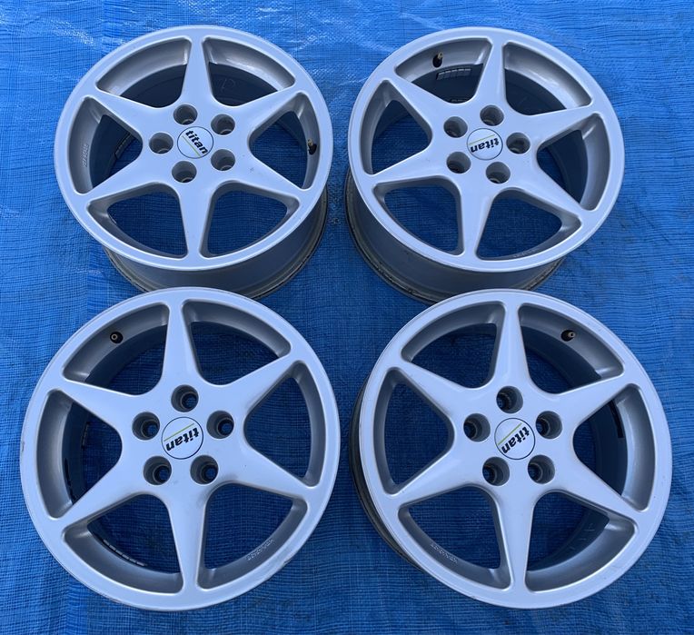 Диски R16.5.114.3 Reno Megane Scenic Nissan Qashqai Toyota Camry Rav4