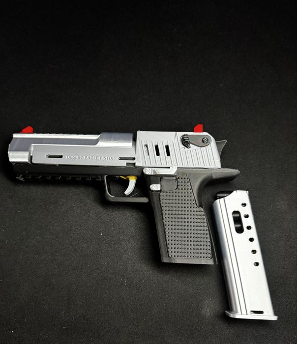 Réplica de Desert eagle (brinquedo)