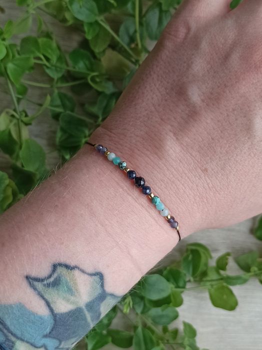Wodnik bransoletka na szczęście, kamienie amulet