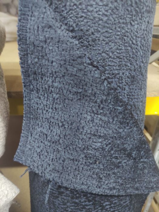 Мебельная ткань, кожзам.