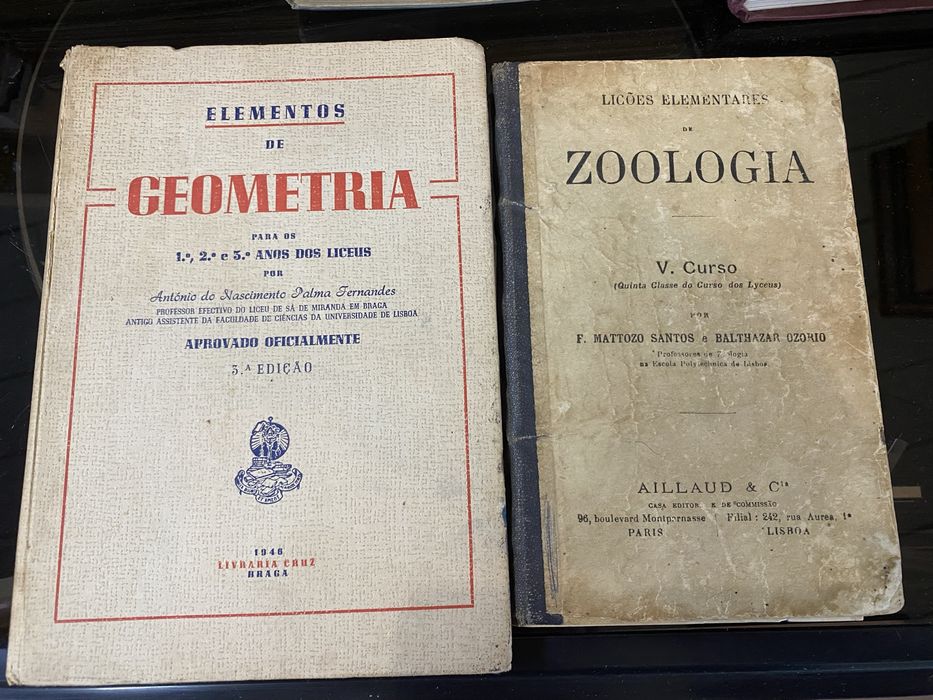 Livros escola antigos