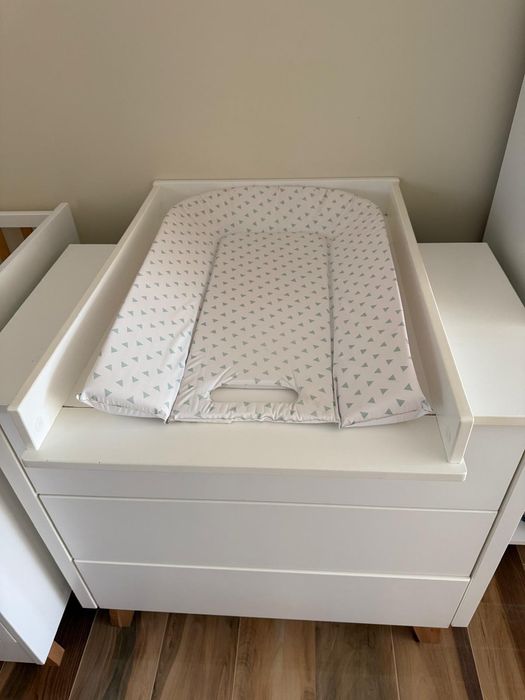 Conjunto de móveis para crianças - Nursery furniture set