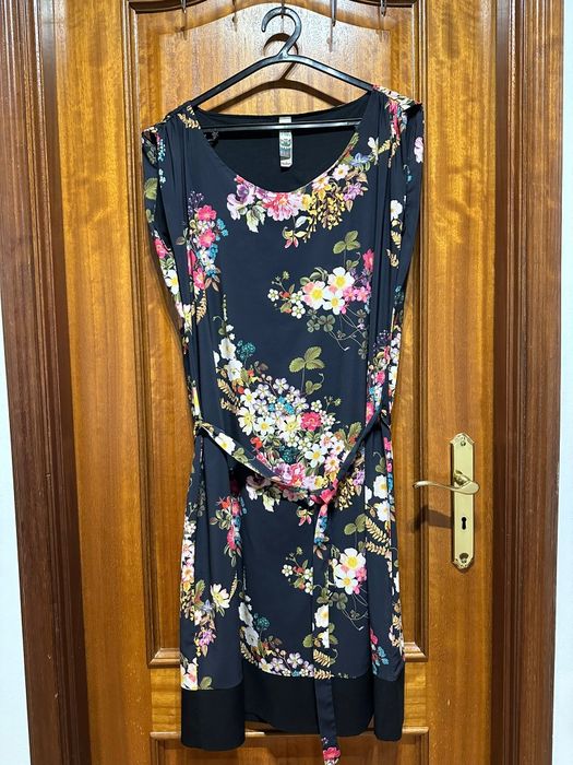 Vestido Florar Preto