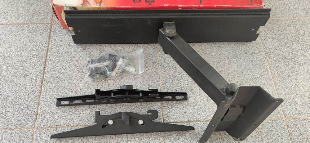 Suporte de parede para TV