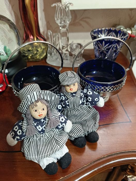 Статуэтка. Вазачка.