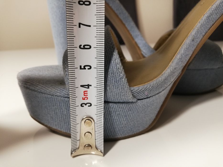 Sandały jeansowe Guess rozmiar 37