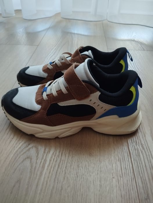 Adidasy chłopięce