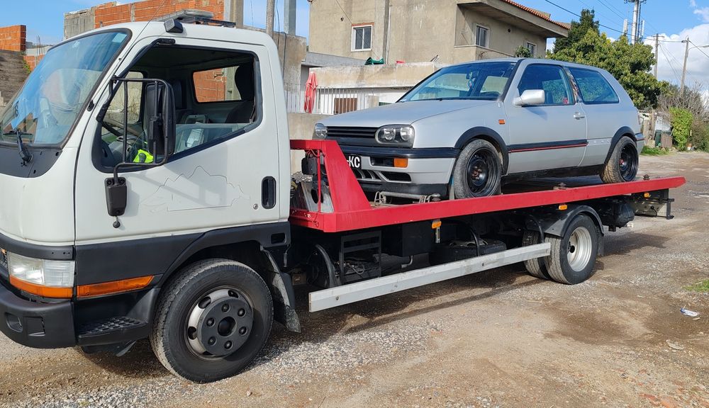Serviço de reboque / pronto socorro automóvel 24h
RosaReboques