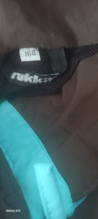 Kurtka przeciwdeszczowa rukka