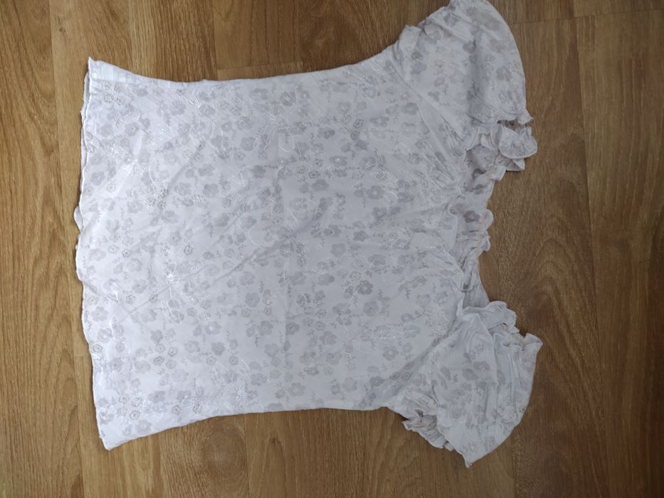 Elegancka bluzeczka 146
