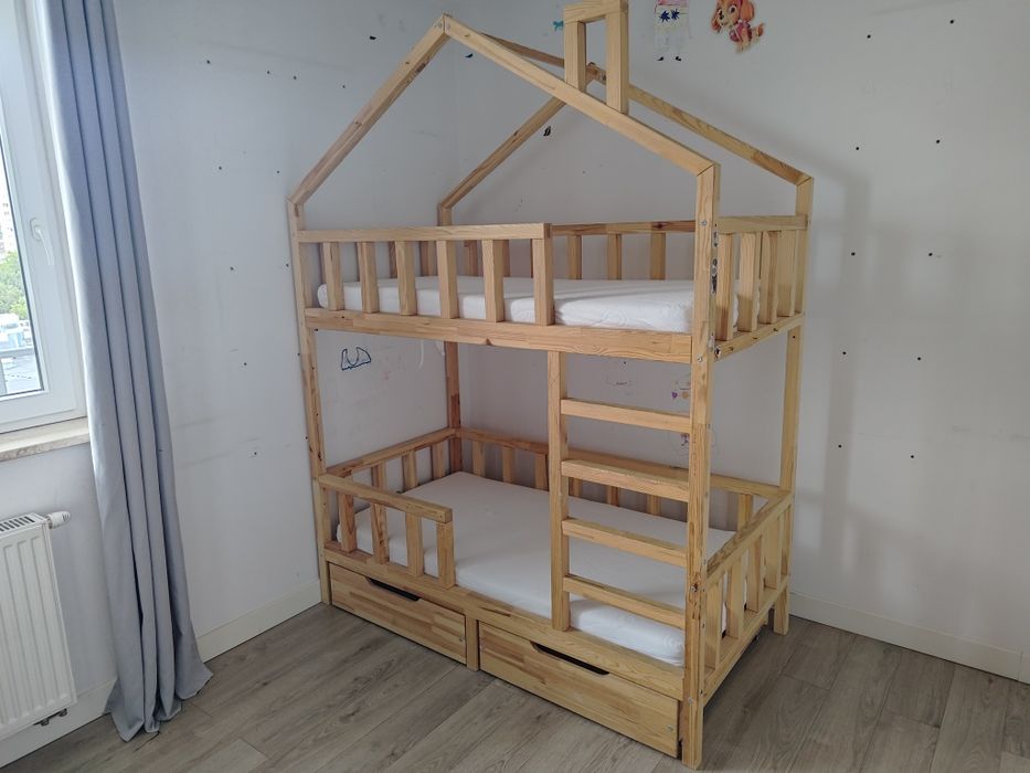 Łóżko piętrowe 160x80 z szufladami i materacami