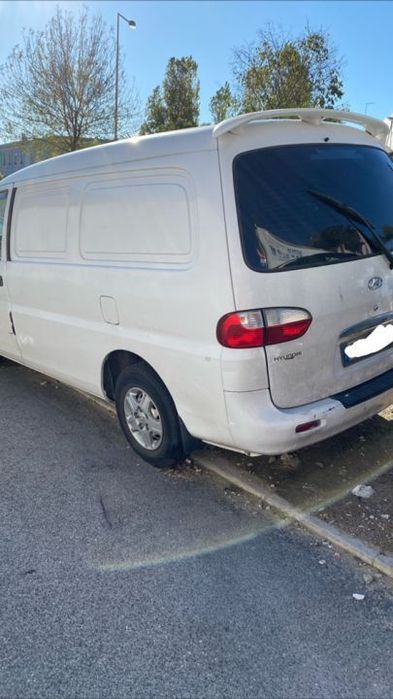 hiunday h1 2.5 td para peças Tampa mala, porta, jantes com pneus,