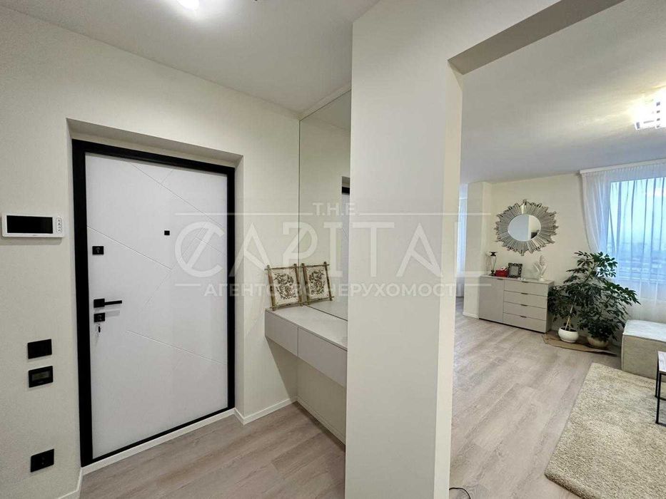 Продаж  ЛИКО ГРАД 3 кімнати  Максимовича Михайла ГЕНЕРАТОР