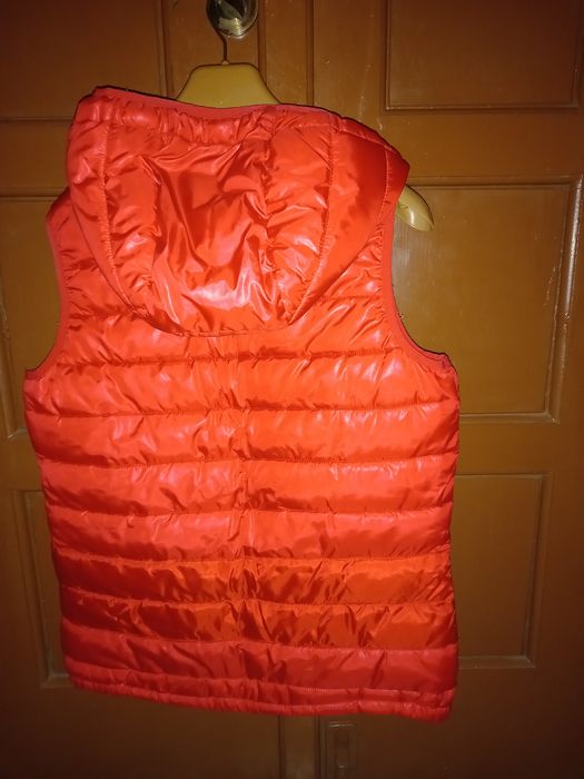 Sprzedam damski bezrękawnik M