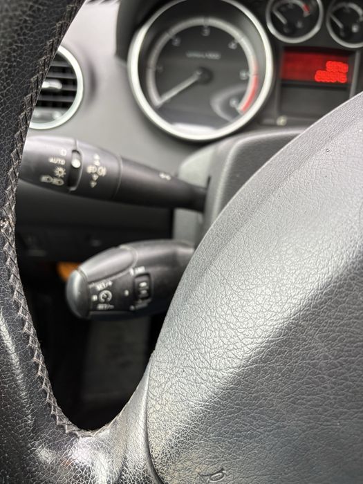 Peugeot 308 SW 1.6hdi 110