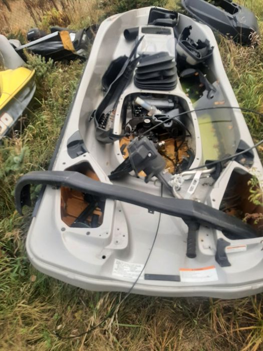 Sea doo rxt 260 as is skuter wodny kadlub czesci uszkodzony