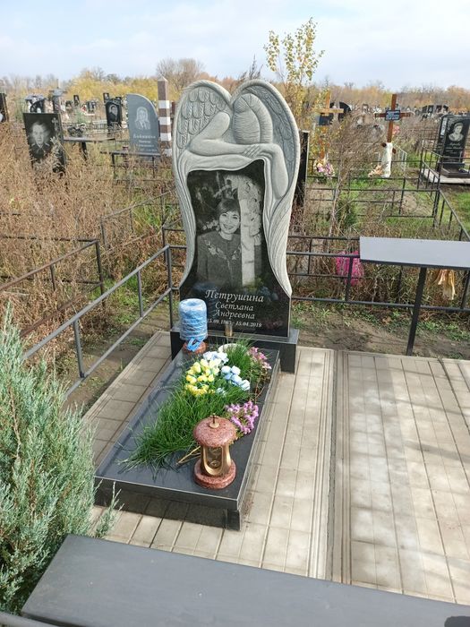 Пам'ятники, Кушугум, Балабіно