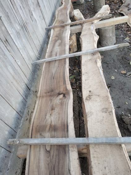 Deski orzecha włoskiego