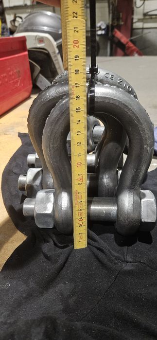 Szekle haki zawiesia