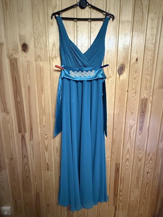 Вечірні випускні плаття