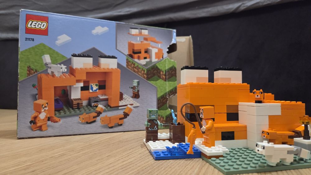 Minecraft Lego 21178 siedlisko lisów