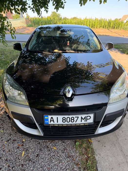 Рено Меган 3  Офіційній