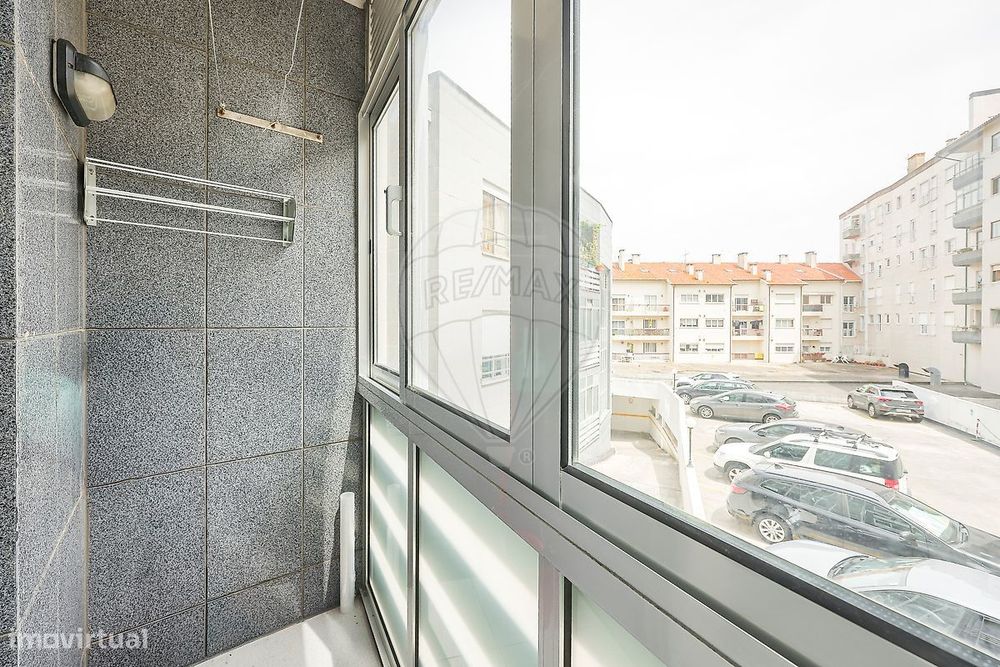 Apartamento T4 para arrendamento