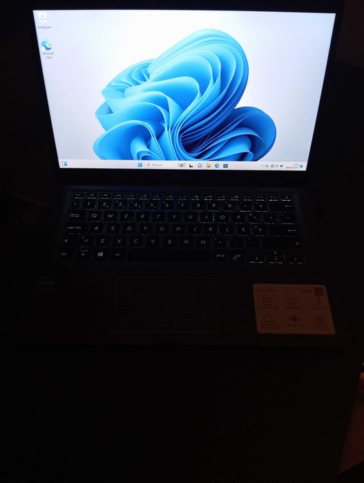 Portátil ASUS  modelo X401