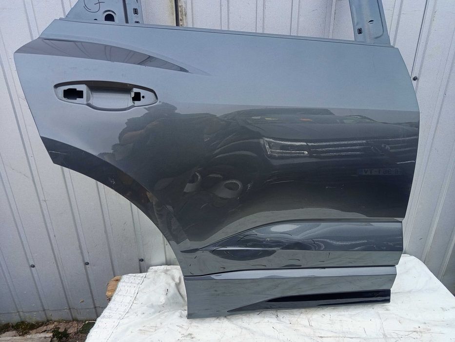 Drzwi Prawe Tylne tył AUDI Q3 II 83A 83F Sportback