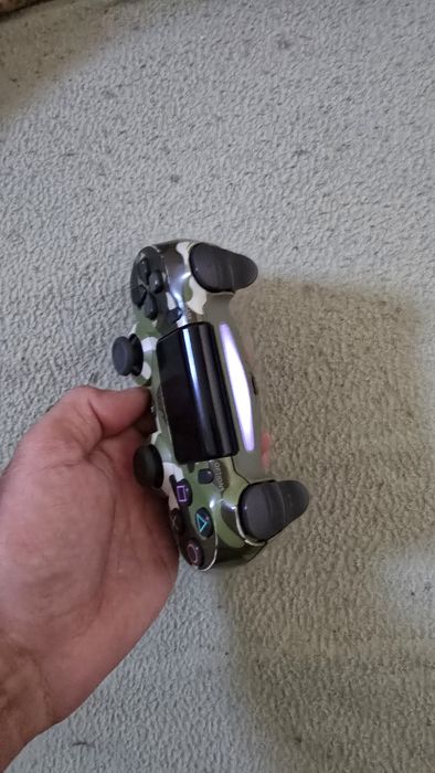 Dualshock 4 em ótimo estado