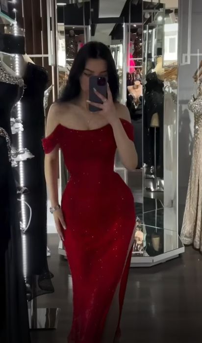 Сукня вечірня , випускна