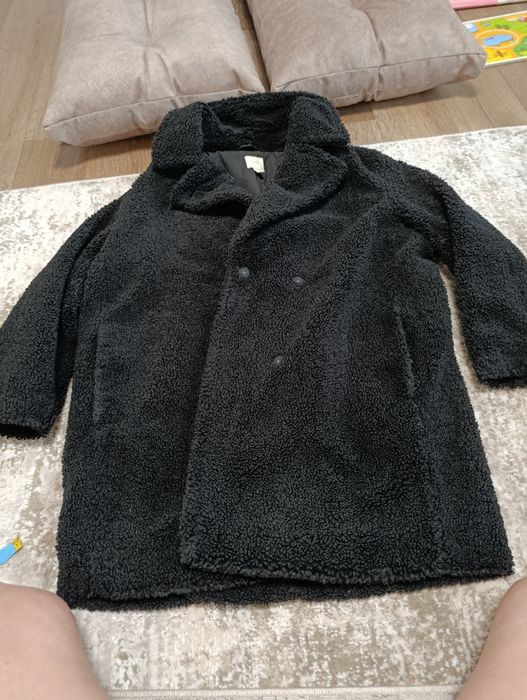 Пальто овечки чорне і фіолетове