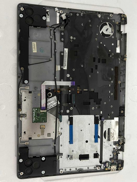 Palmrest Acer Aspire V5