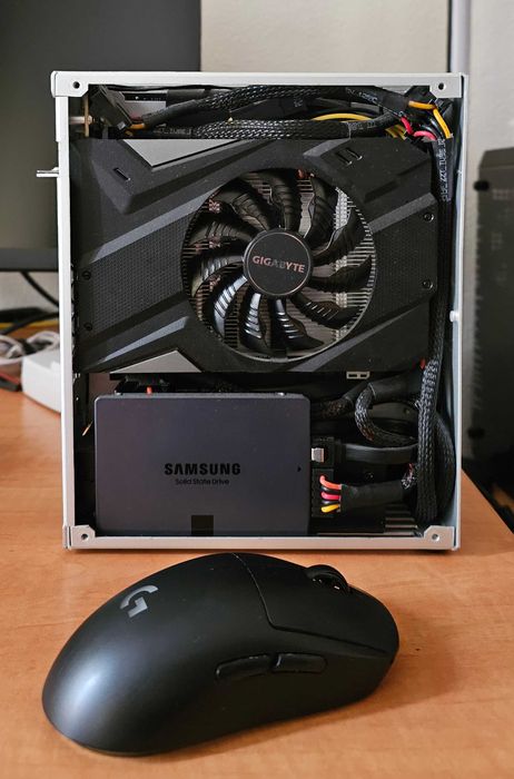 Custom mITX / Mini PC Ryzen 5 3600 RTX 2060 16GB