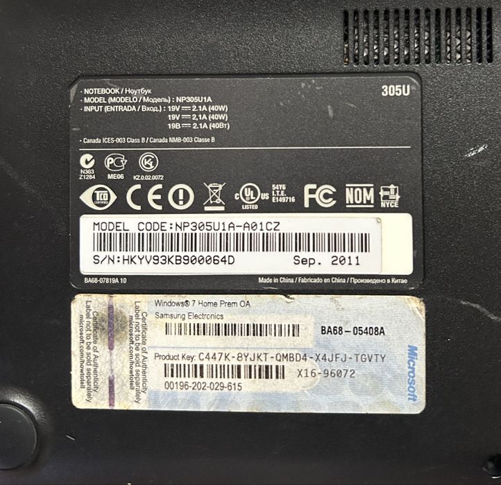 Laptop Samsung  NP305U1A na części