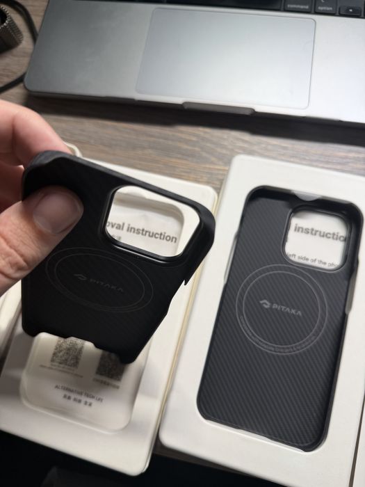 Топові чохли Pitaka MagEZ Case 3 iPhone 14 Pro