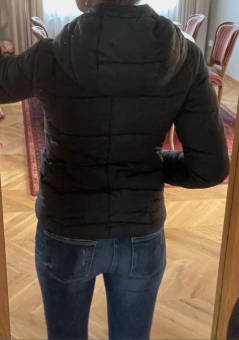 Kurtka damska z kapturem Bershka S